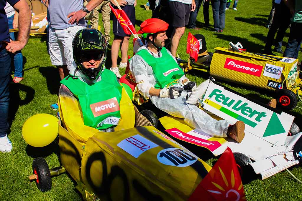 team building annecy Push car